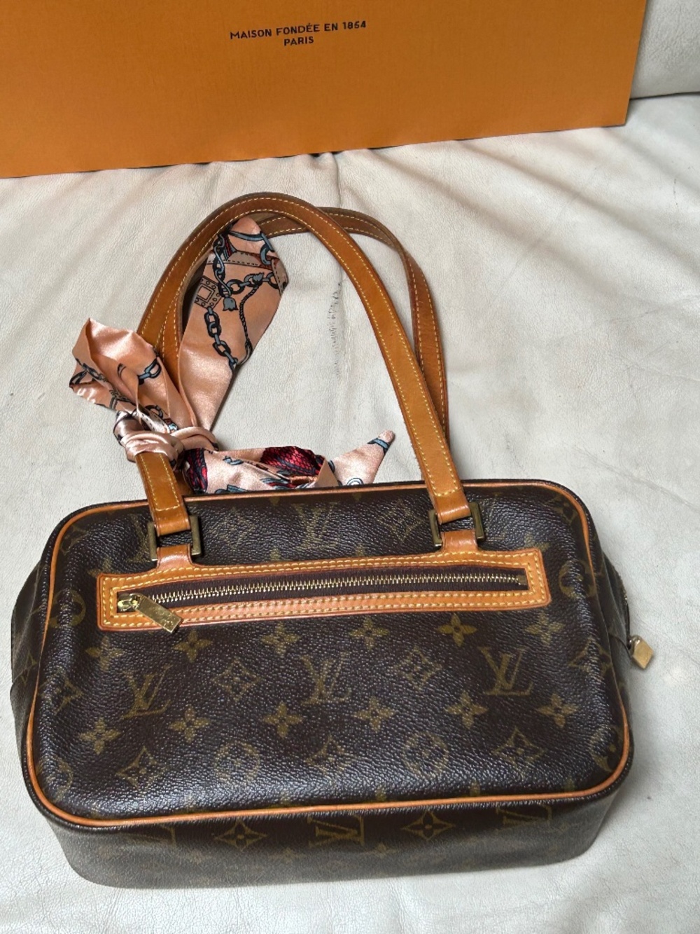 Beautiful vintage Louis Vuitton VIVA CITE shoulder bag - Picture 7 of 14